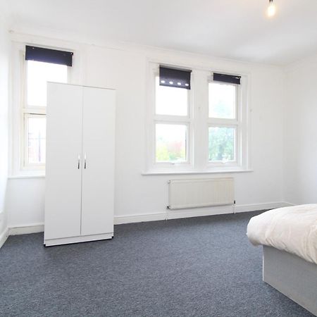 Cosy Room In Stafford Road Southampton Exterior photo