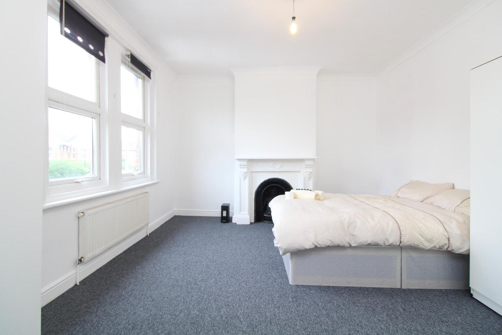 Cosy Room In Stafford Road Southampton Exterior photo