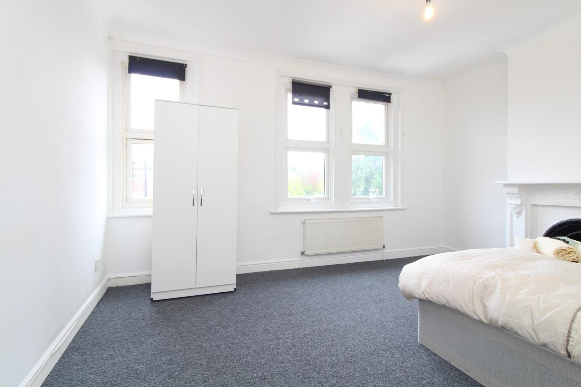 Cosy Room In Stafford Road Southampton Exterior photo